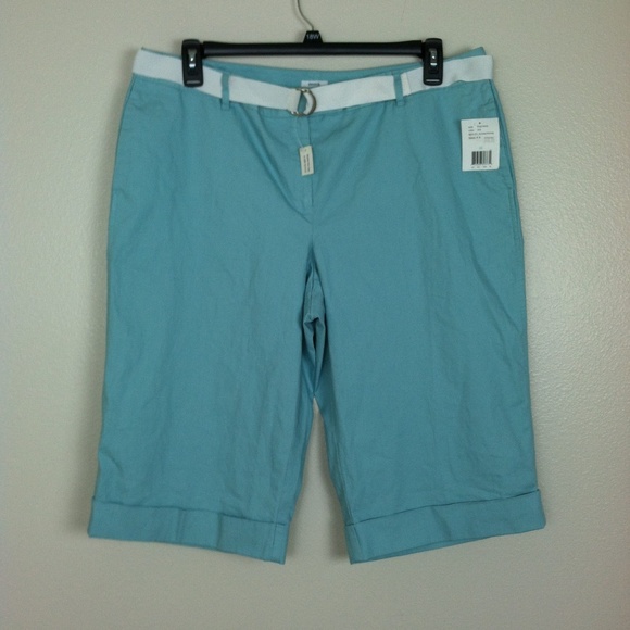 liz & co. Pants - NWT Liz & Co. Belted Capri Pants Cuffed 16 #687